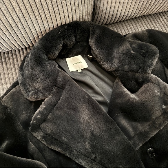 Vince fur jacket - Picture 3 of 3